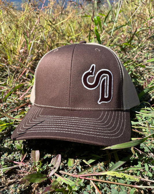 Logo front trucker cap #4